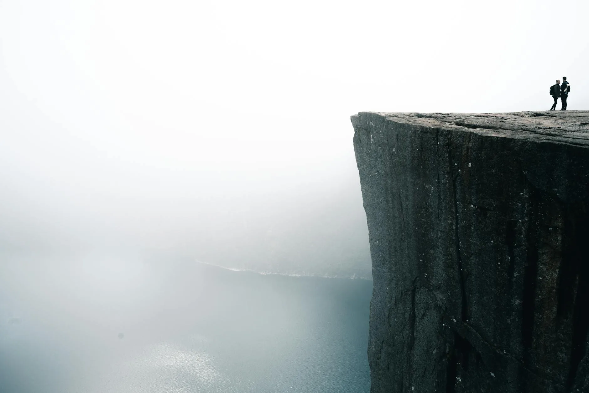 Preikestolen : le Rocher de la Chaire