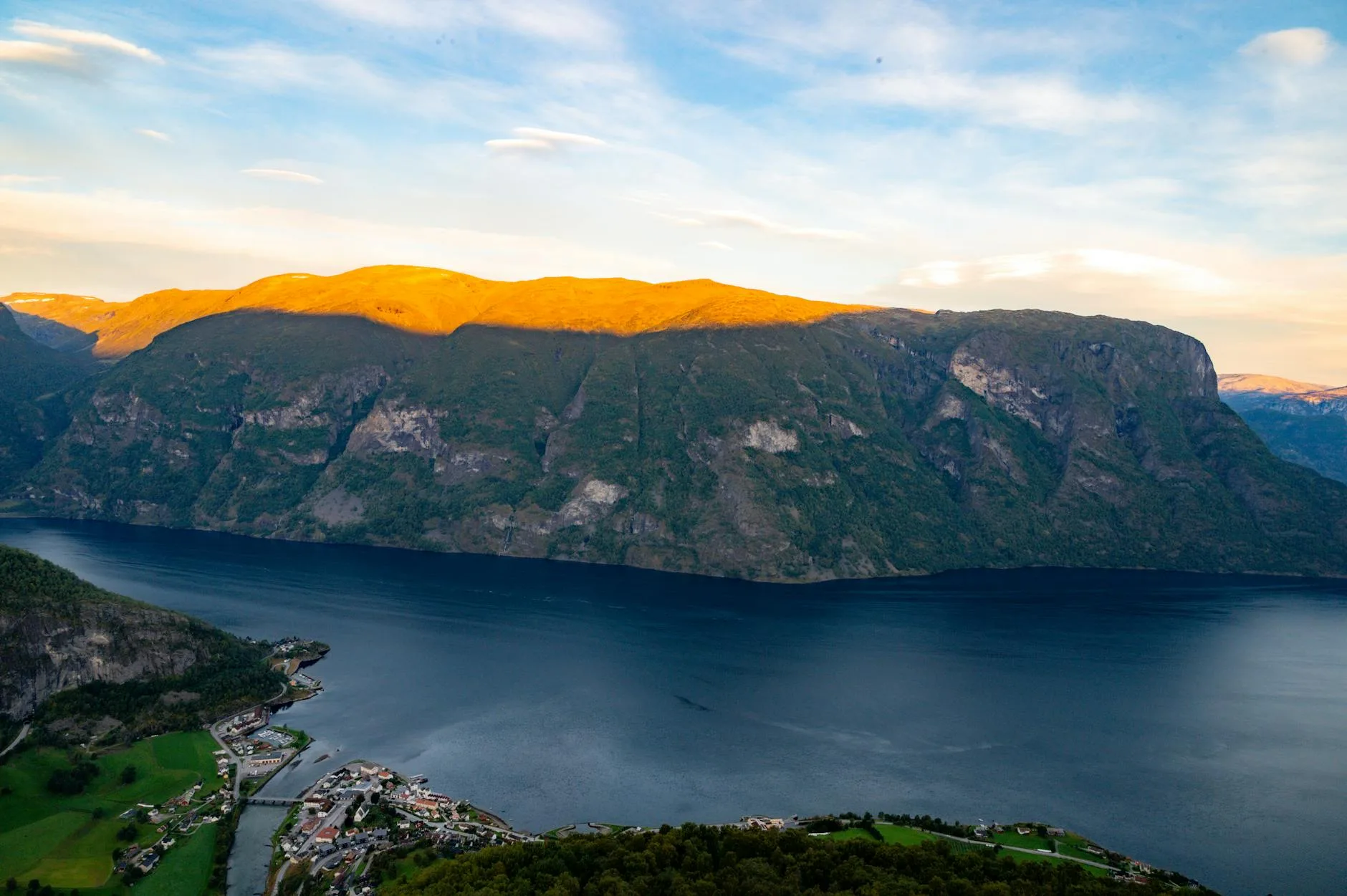 Bergen, porte d'entrée des fjords