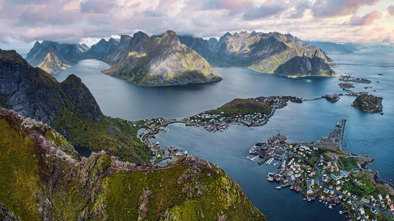 Randonnées aux Lofoten : les sommets à ne pas manquer