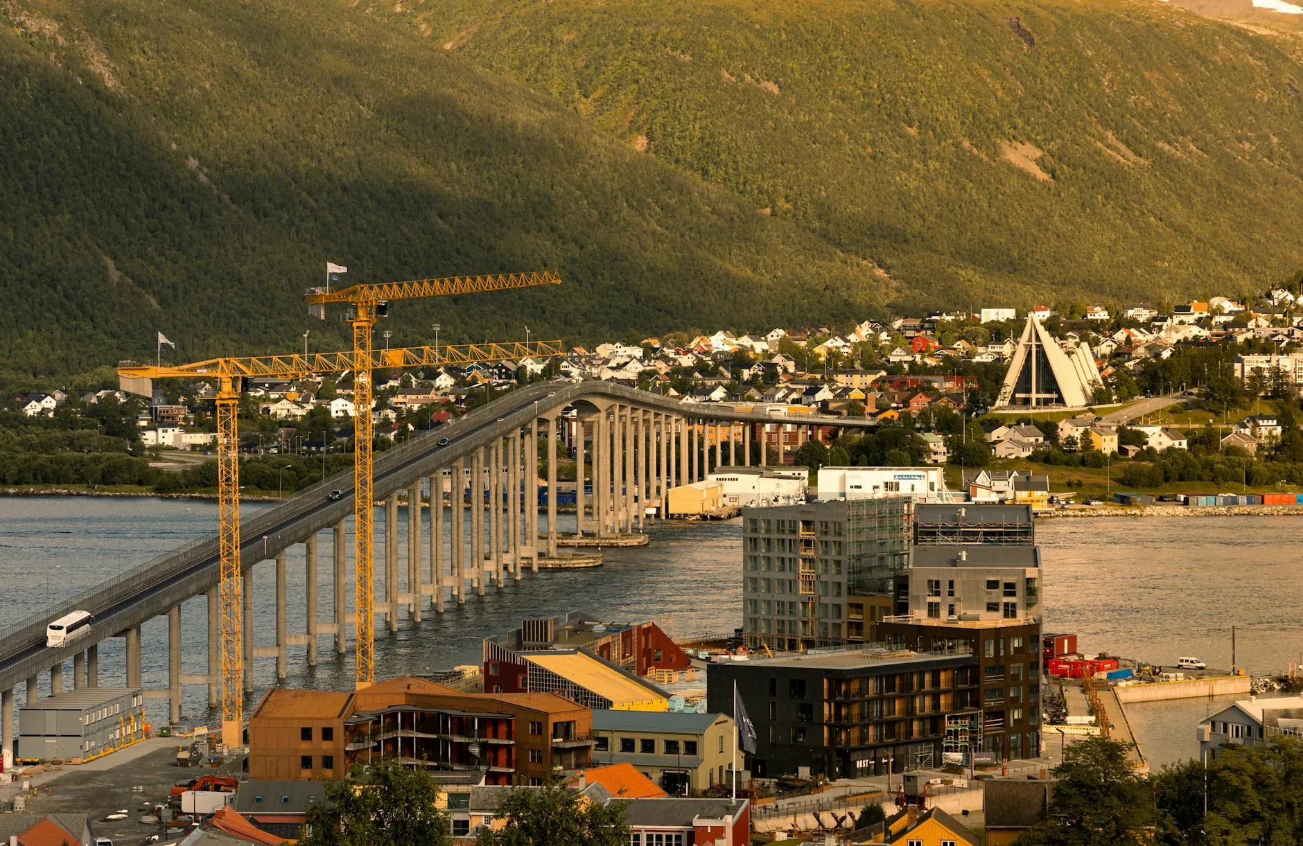 ️ Tromsø en été (mai – juillet)